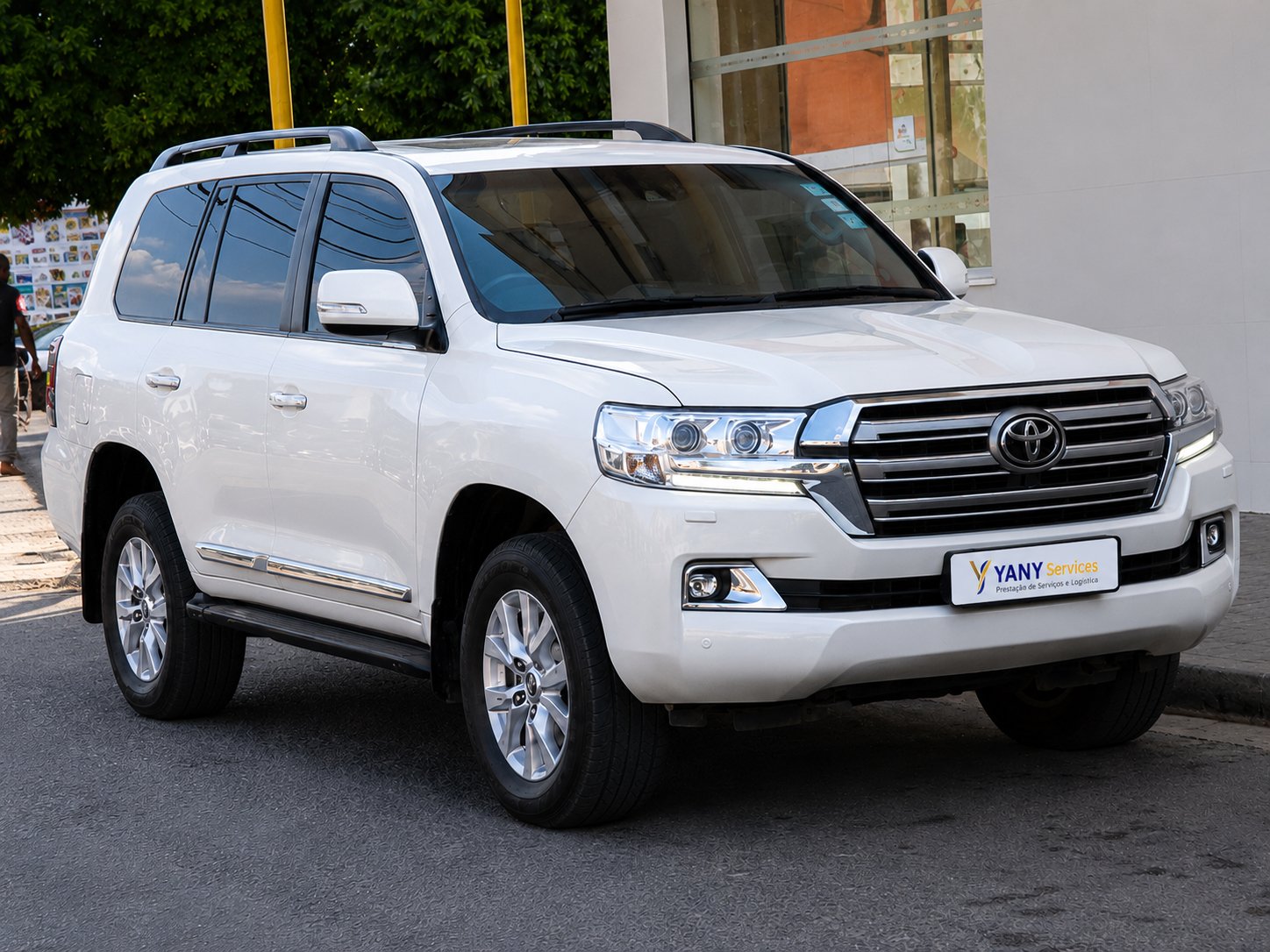 Toyota Land Cruiser 200